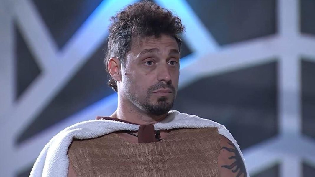 De las Canchas al Infierno: La Desgarradora Batalla de Joche Bibbó Contra las Drogas