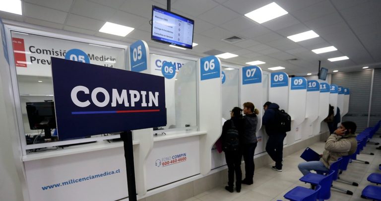 Denunciante de Monsalve Enfrenta Rechazo de Licencias Médicas: Posible Reembolso de Pagos