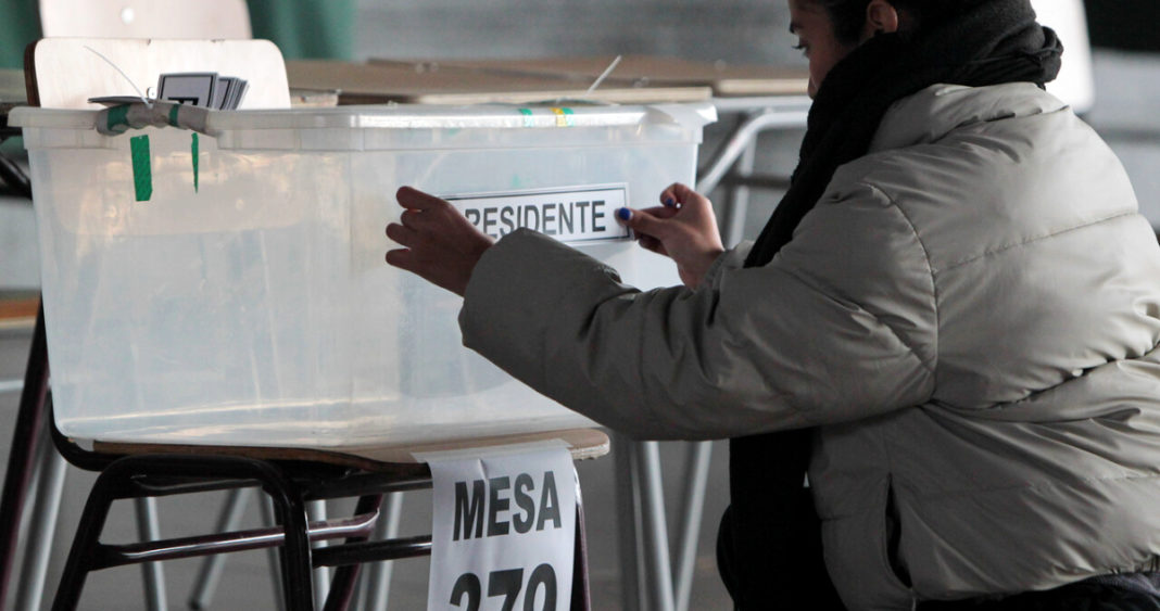 Día Libre Garantizado: Cámara Aprueba Proyecto de Ley para Vocales de Mesa