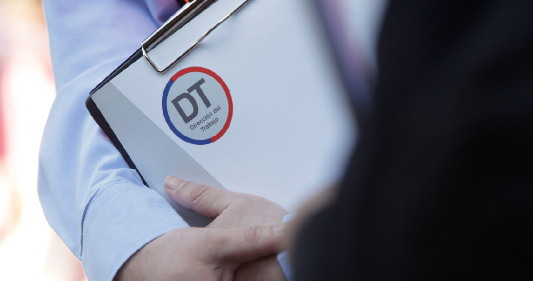 Empresarios Acusan a la Dirección del Trabajo de Exceder sus Atribuciones