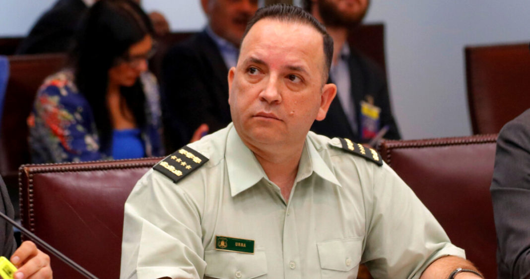 Escándalo en Gendarmería: Sebastián Urra renuncia en medio de cuestionamientos por traslado de su hermano