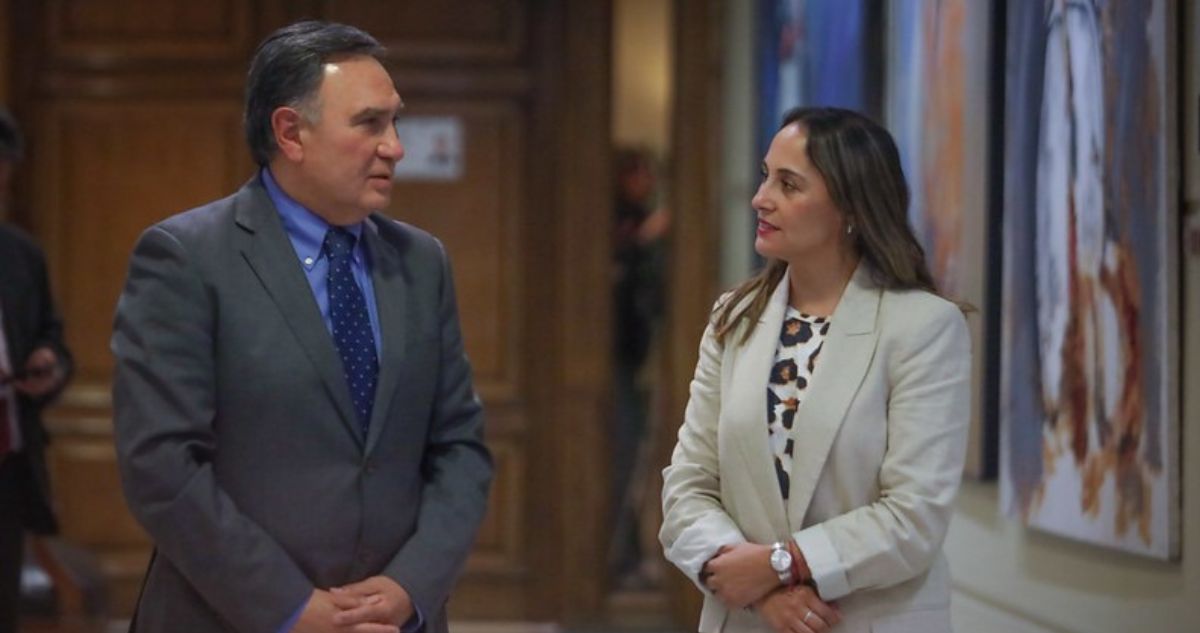 Escándalo en la radiodifusión: Diputados de RN denuncian irregularidades en el permiso otorgado a Radio Nuevo Mundo