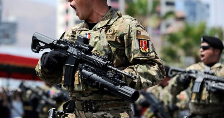 Expulsado del Ejército por denunciar corrupción: El caso del hijo del excomandante Fuente-Alba
