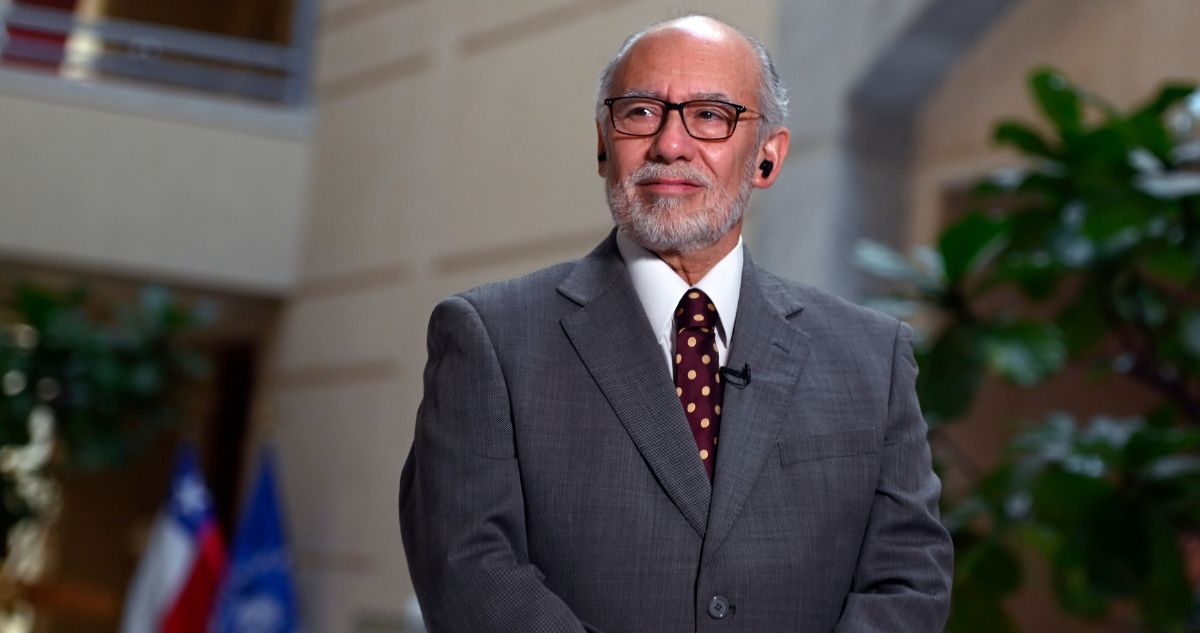 Flores (DC) Descarta Candidatura Presidencial y Prioriza Acuerdo Parlamentario