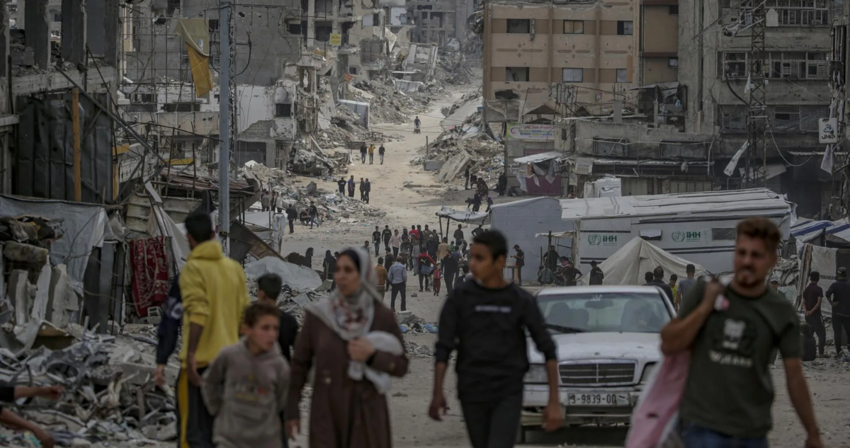 Hamás y Israel acuerdan negociar un alto al fuego en Gaza