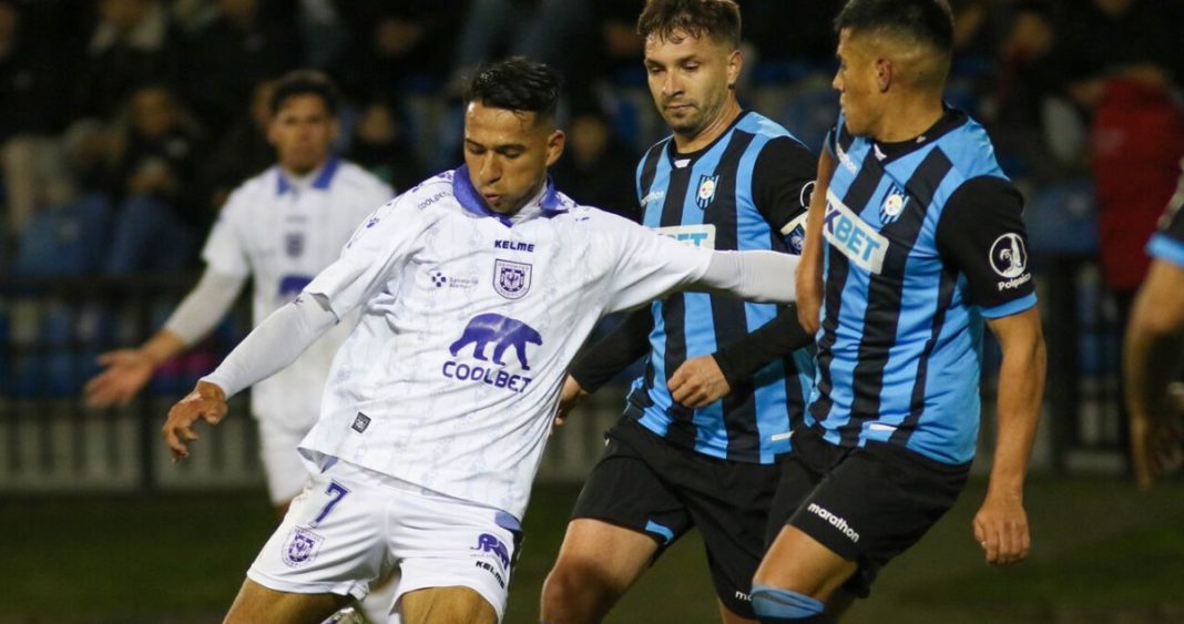 Huachipato Triunfa en Clásico y Avanza a Cuartos de Final de Copa Chile