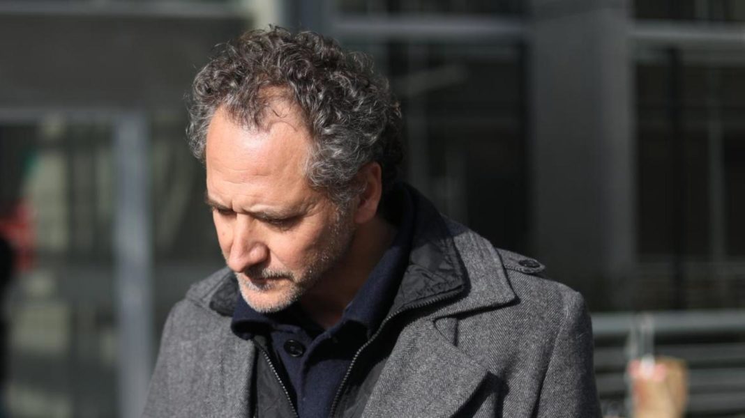 Incidente Polémico de Juan Pablo Sáez Cerca del Colegio de su Hija