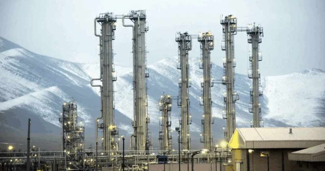 Irán suspende la cooperación con el OIEA tras ataques a sus instalaciones nucleares