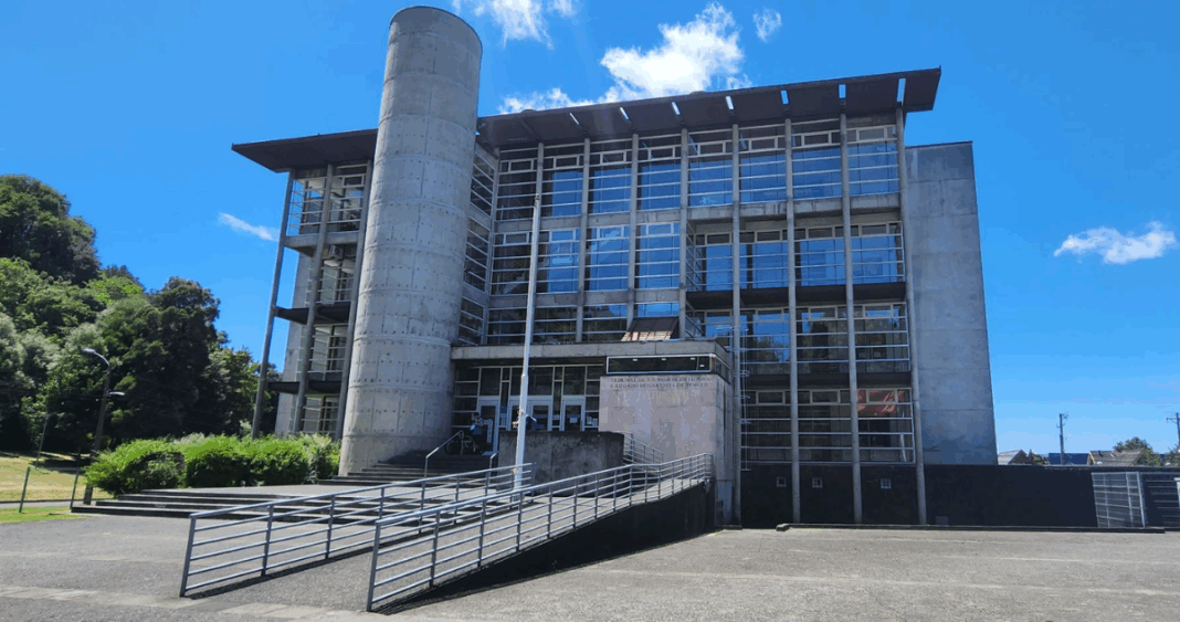 Juicio Histórico: Carabineros Acusados en Caso Huracán Enfrentan Giro Inesperado