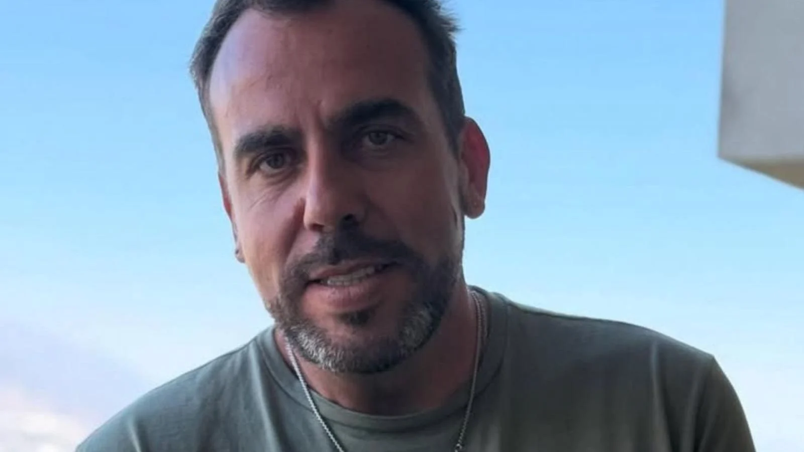 Kaminski Teme por su Vida: Solicita Medidas de Protección tras Recibir Amenazas de Muerte
