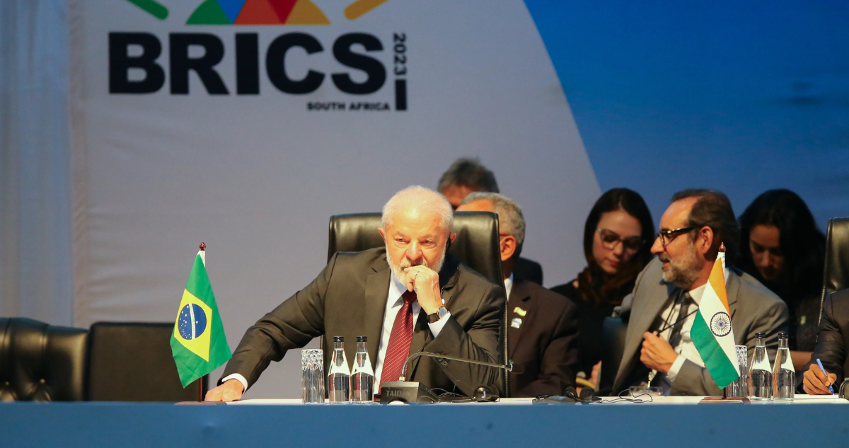 Los BRICS Enfrentan Desafíos Geopolíticos en su Cumbre en Brasil