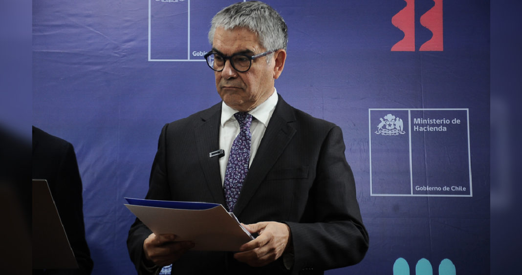 Ministros Morosos: Marcel Exige Que Paguen Deudas de Contribuciones