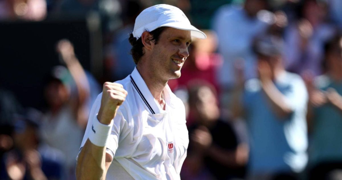 Nicolás Jarry Sorprende en Wimbledon: Avanza a Tercera Ronda con Contundente Victoria