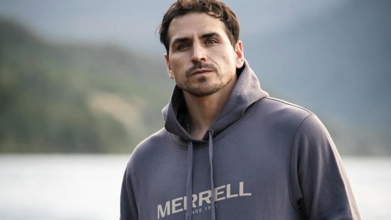 Pangal Andrade Desnudo en la Nieve: Un Osado Viaje de Aventura