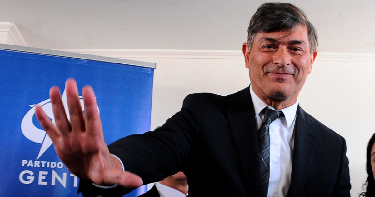 Parisi Propone Examen de ADN Obligatorio para Acceder a Beneficios Mapuche