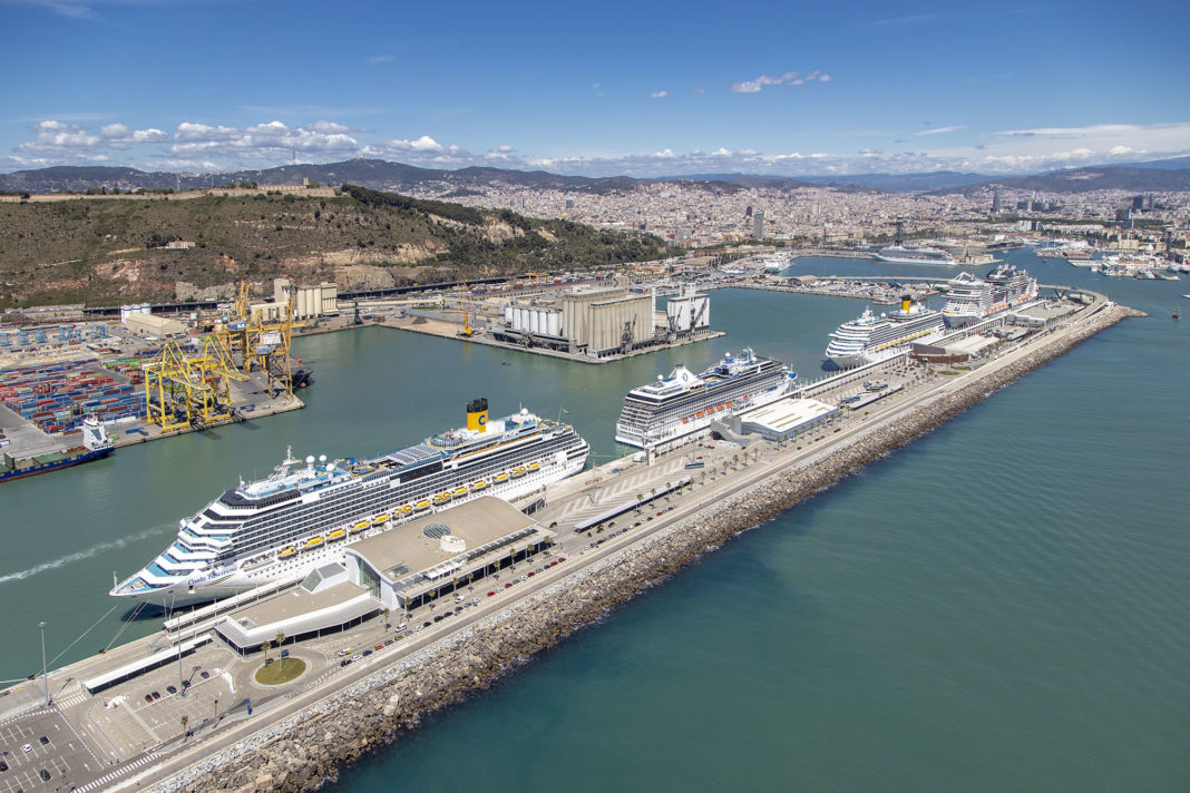 Puerto de Barcelona: Seguridad y Eficiencia Tecnológica de Vanguardia