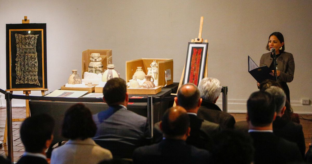 Recuperación de Tesoros Arqueológicos: Chile Devuelve Valiosas Piezas a Perú