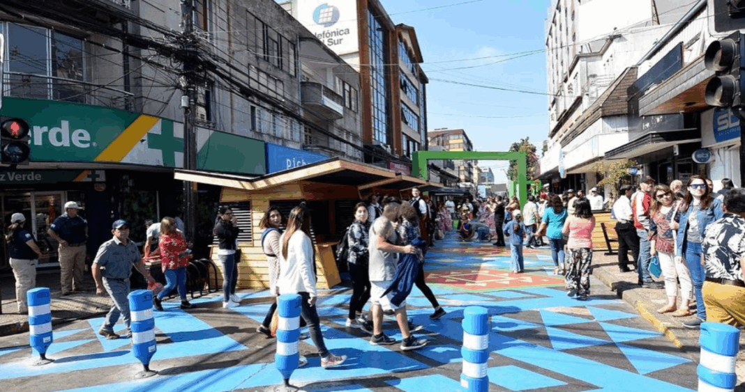 Temuco Evalúa el Futuro del Paseo Bulnes: Buscando el Equilibrio entre Modernidad y Tradición