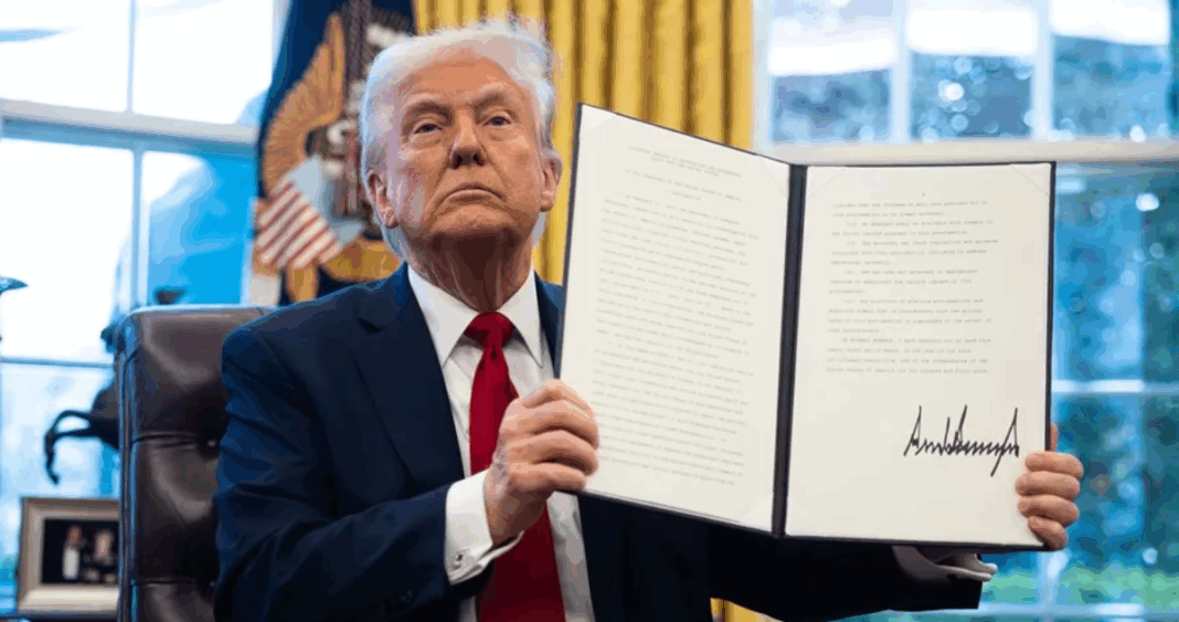 Tensión Comercial Escalada: Trump Impone Nuevos Aranceles a México y la UE