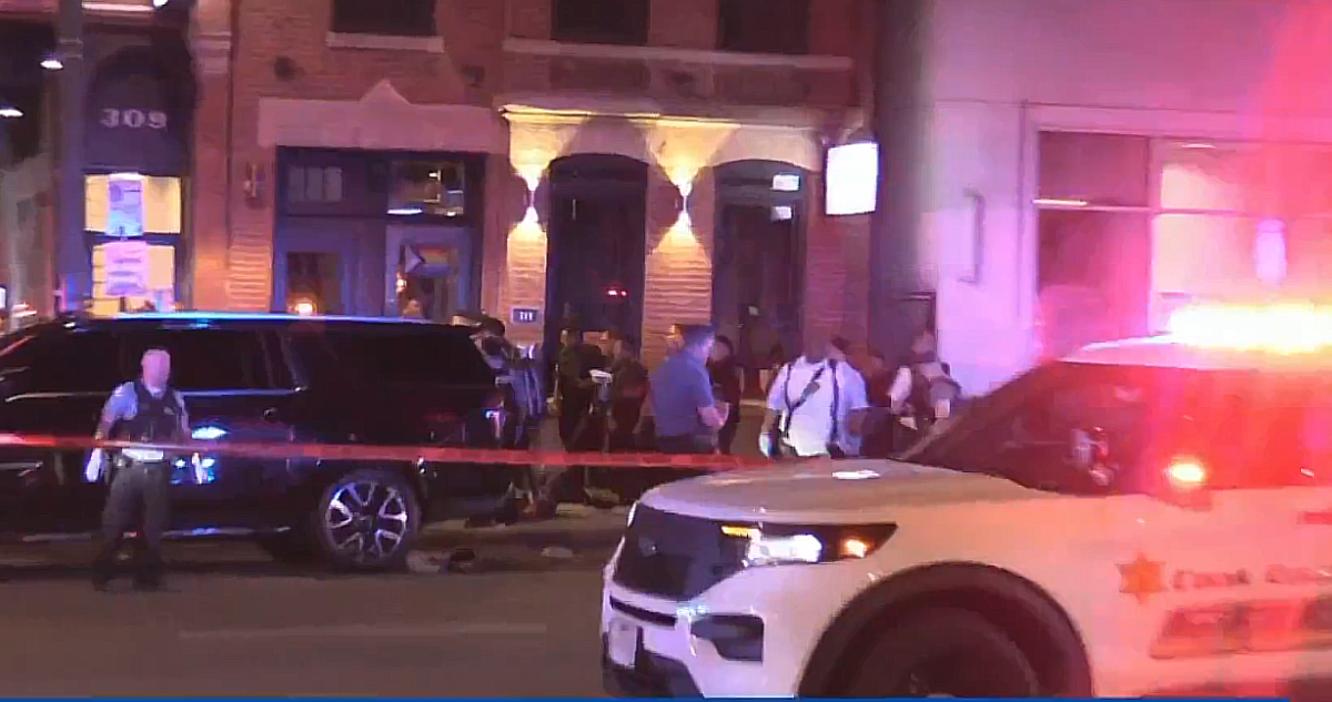 Tragedia en Chicago: Tiroteo masivo deja 4 muertos y 14 heridos en fiesta de lanzamiento de álbum