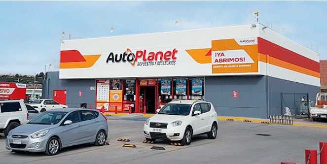 Autoplanet se reinventa para liderar el auge de los autos eléctricos en Chile