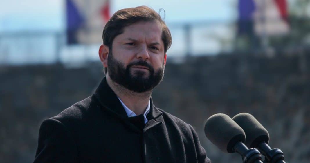 Boric advierte sobre el peligro de la democracia estadounidense ante las exigencias de Trump a los museos