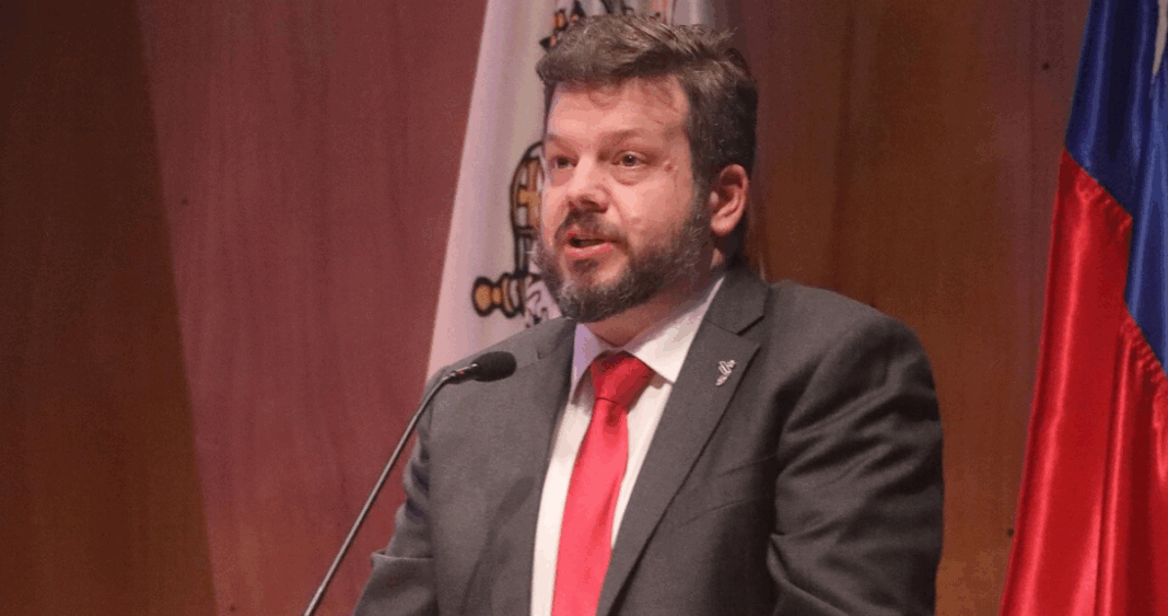 Candidato presidencial defiende modificación de ley sobre aborto por violación