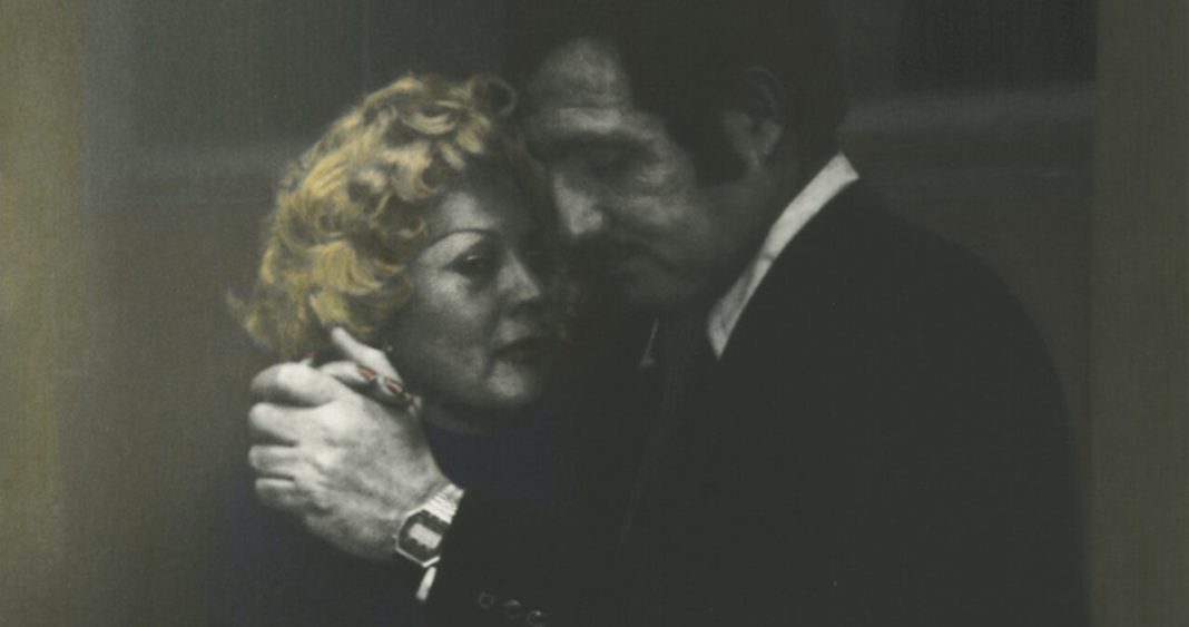 Carrusel de Melancolías: Cuando la Fotografía se Vuelve Poesía Visual