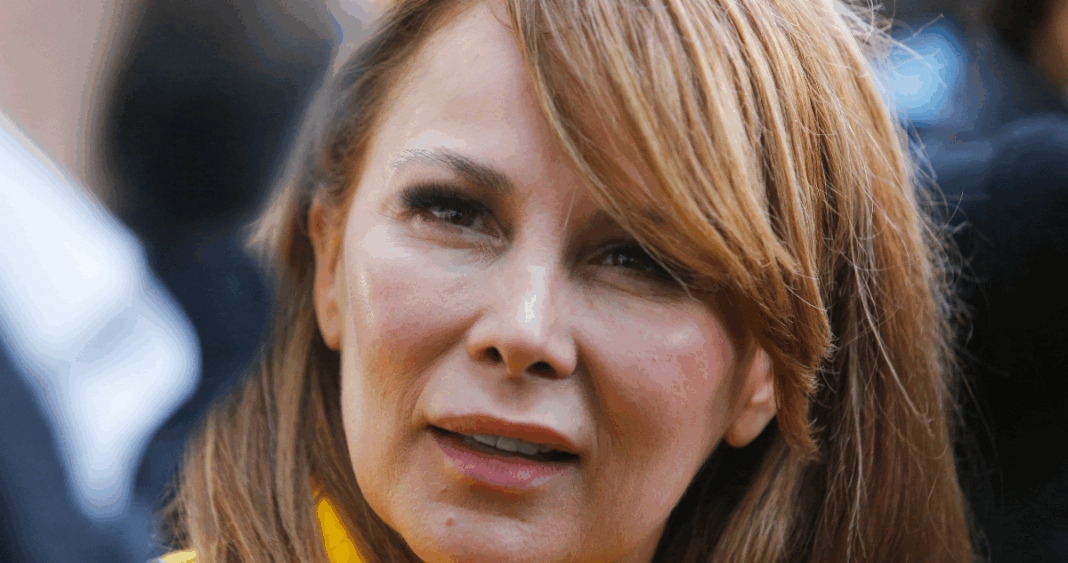 Cathy Barriga se enfrenta a líder de Los Pulpos por reclusa haitiana