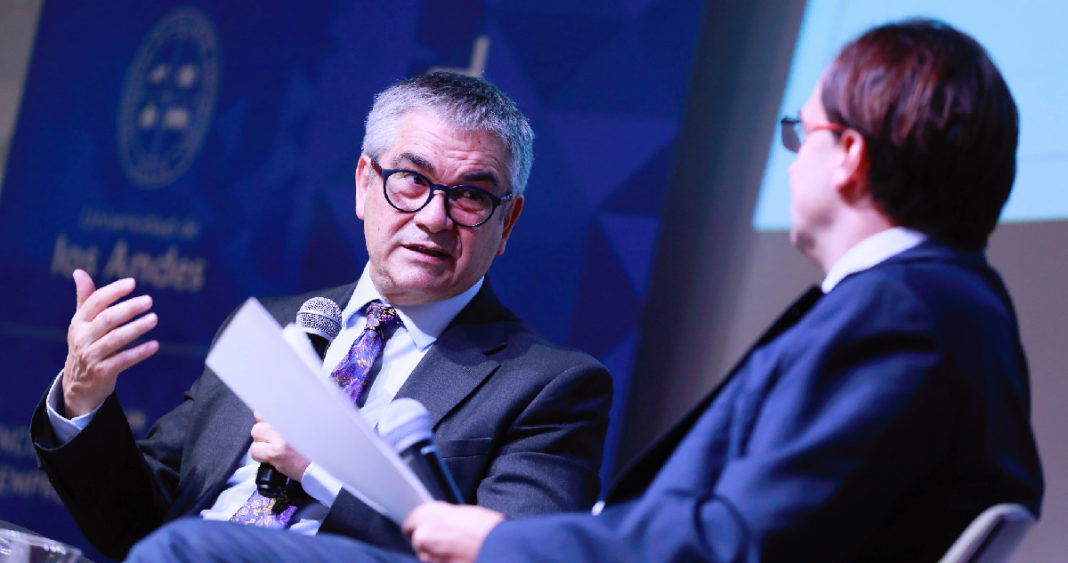 Chile Enfrenta Desafíos Fiscales: Ministro Marcel Llama a Dejar de Pensar
