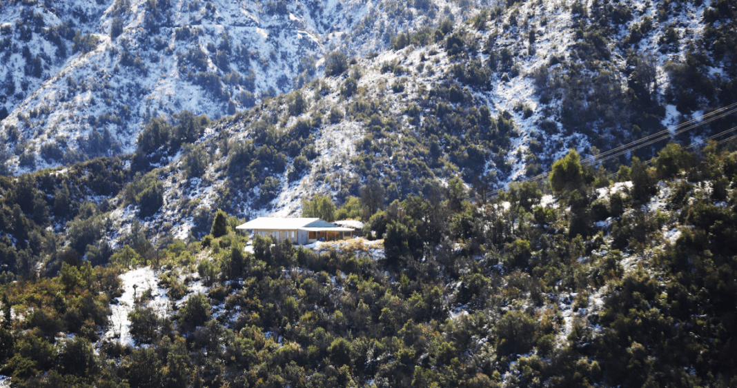 Cierran Cuesta La Dormida por Intensa Nevada y Declaran Alerta Amarilla en Los Andes y San Felipe