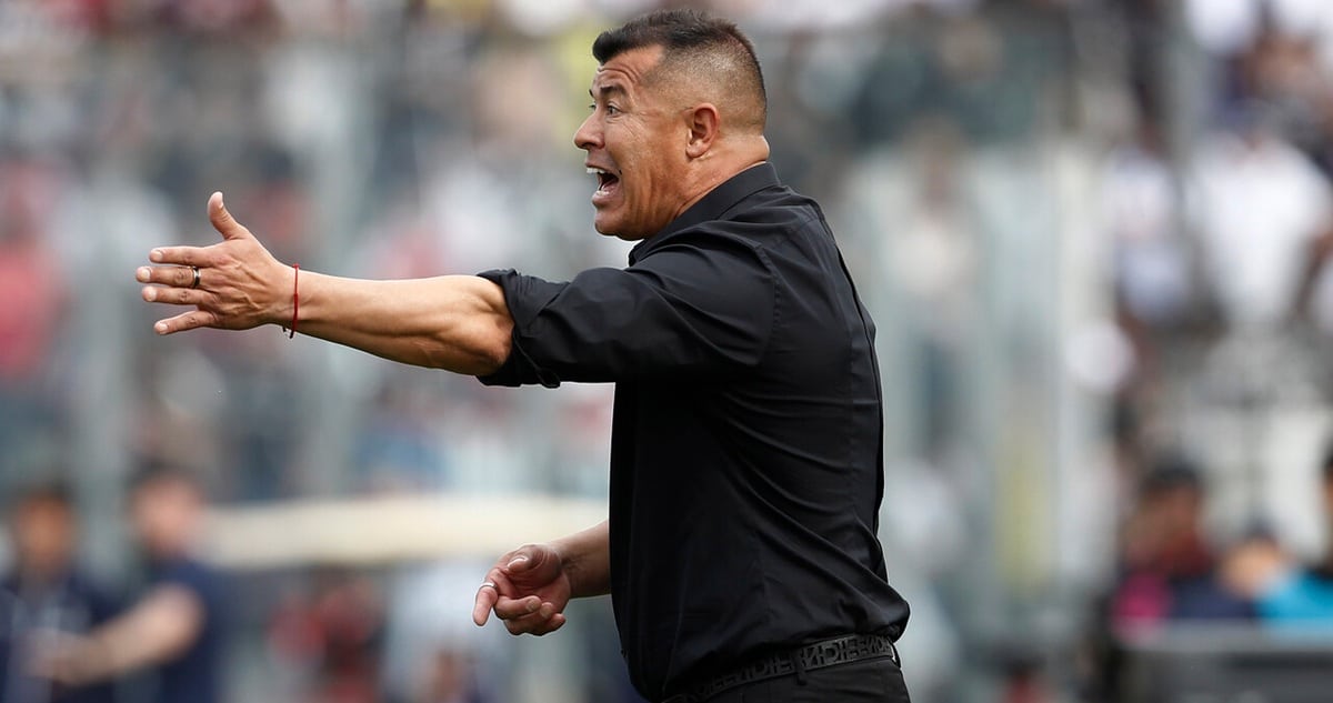 Colo Colo Enfrenta Cambios Tras Derrota Contundente: Presidente Confirma Salida de Jorge Almirón
