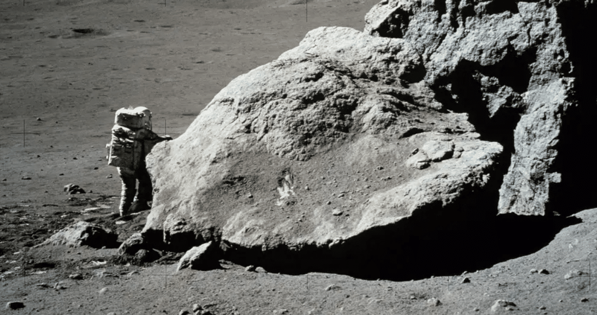 Descubren Secretos Lunares Sellados Desde 1972: Revelando el Misterio del Manto Ligero