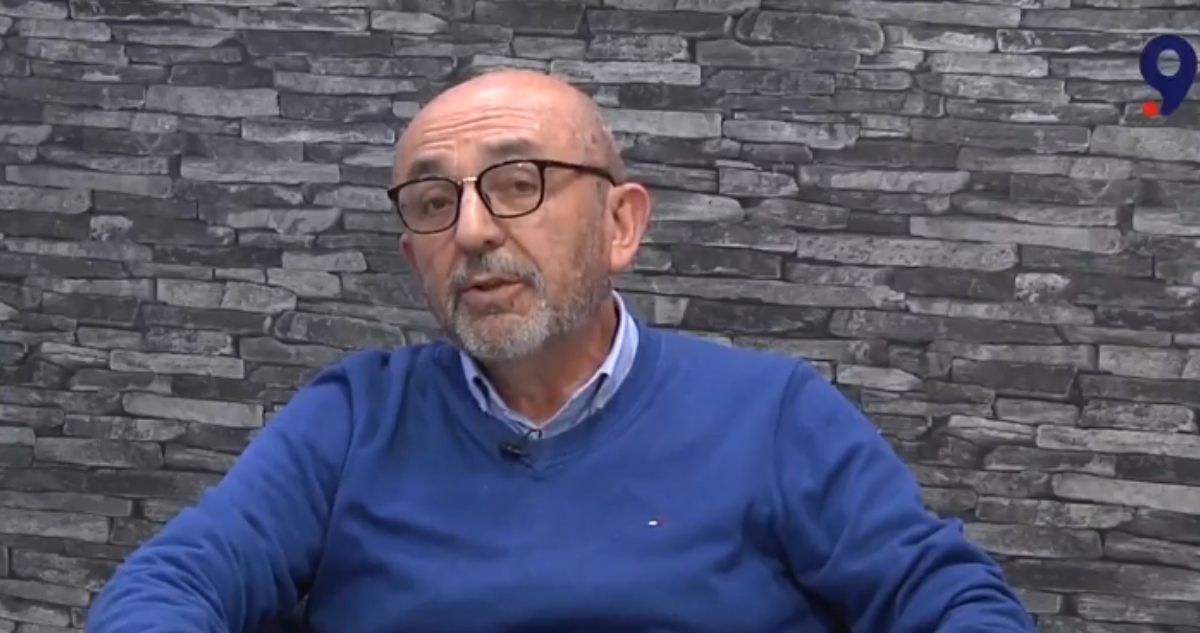 Diputado Romero se deslinda de polémico proyecto sobre aborto: