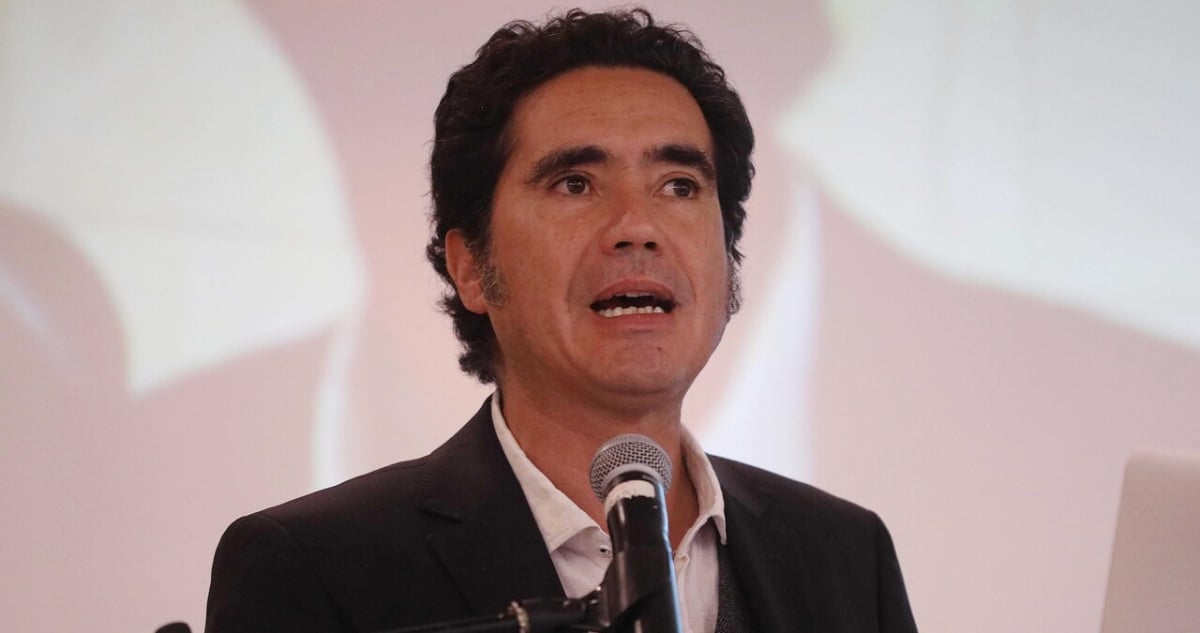 Experto Cuestiona Propuesta de Recorte Fiscal de Candidato:
