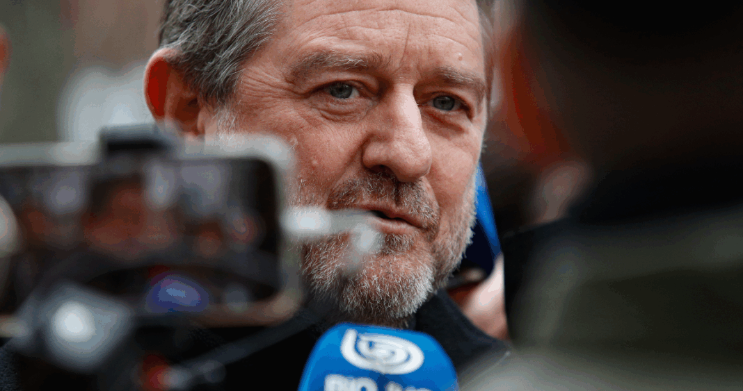 Gobernador Orrego Desmiente Acusaciones de Consejeros Regionales