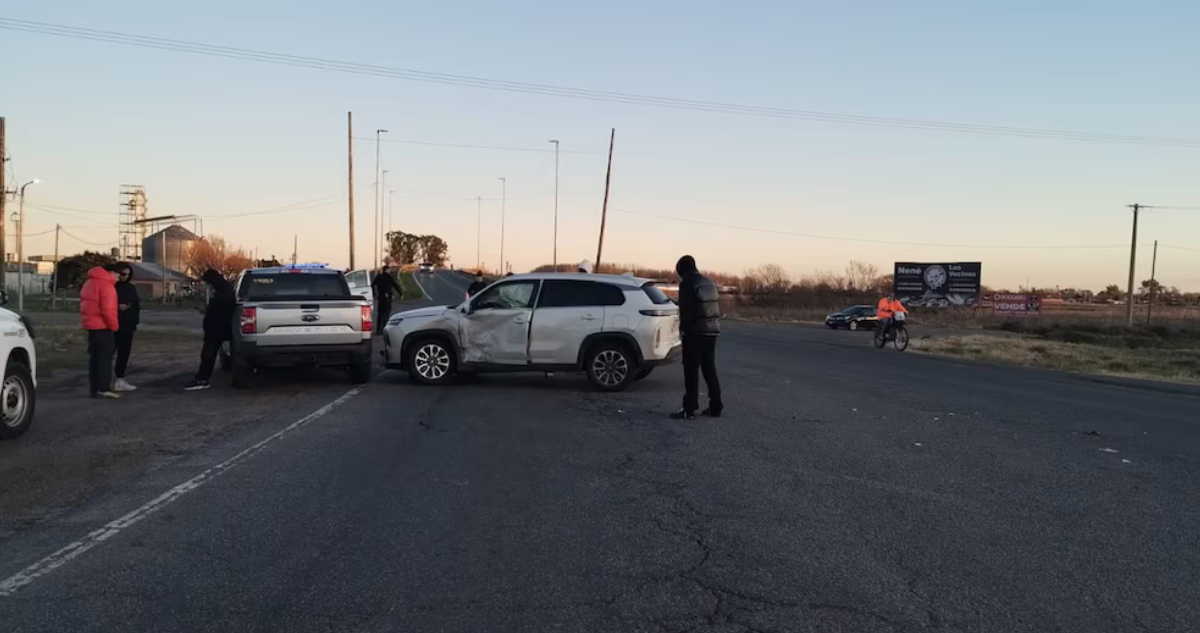 Hinchas de La U sufren accidente en Argentina tras ser liberados de incidentes en Avellaneda