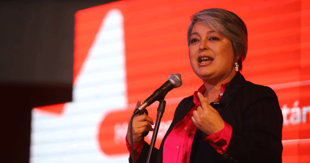 Jeannette Jara Rectifica Posición sobre Aborto en Programa de Primarias