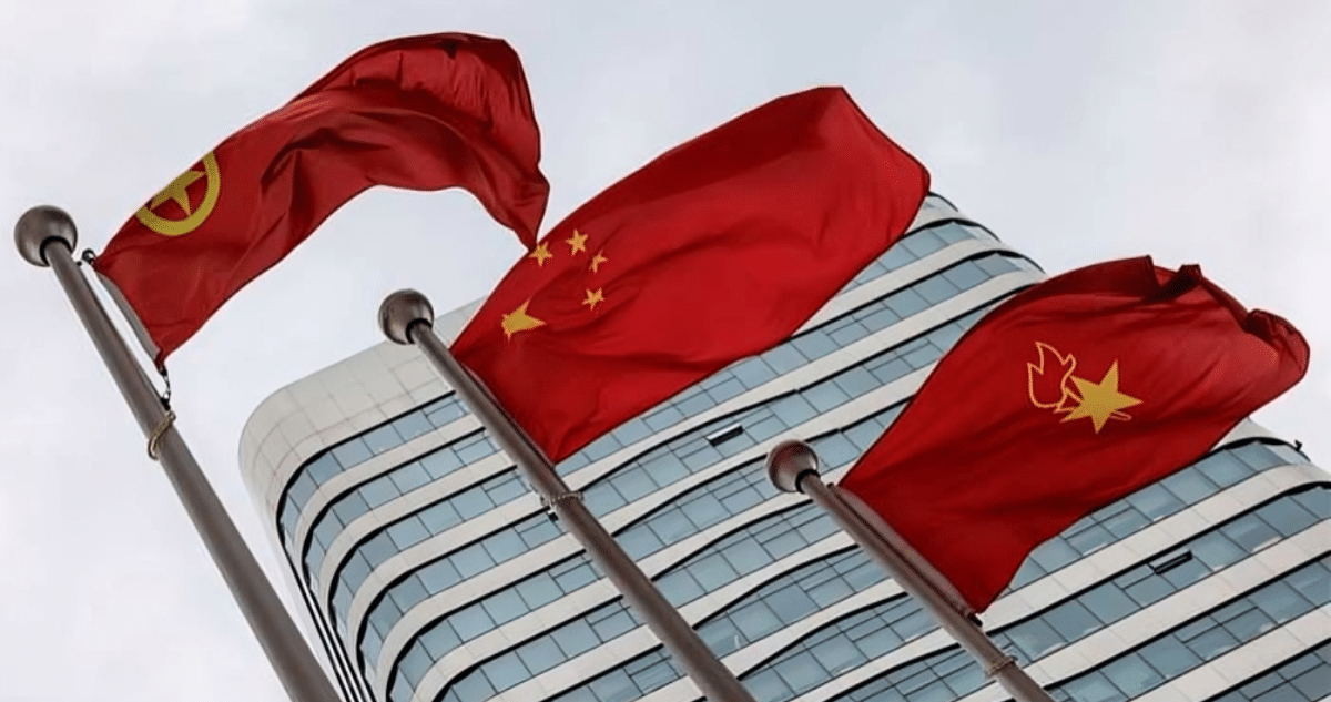Justicia China Condena a Muerte a Exfuncionario por Corrupción Millonaria
