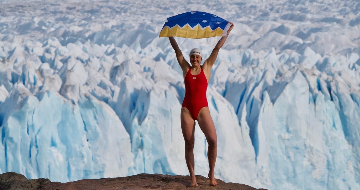 La Sirena del Hielo Chilena: Kyarha Carpo Conquista 5 Medallas en su Debut Mundial