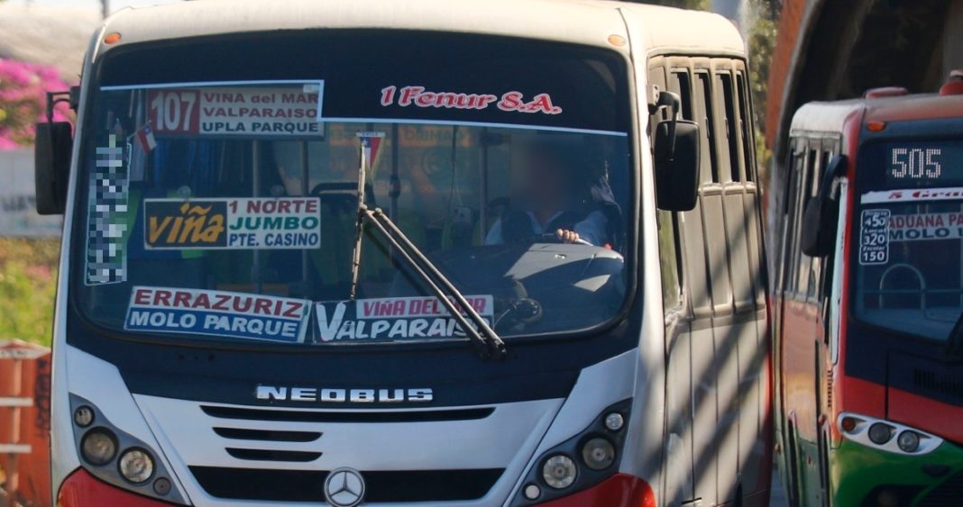 Más de 350 conductores enfrentan la incertidumbre laboral tras el cierre de Fenur en Valparaíso