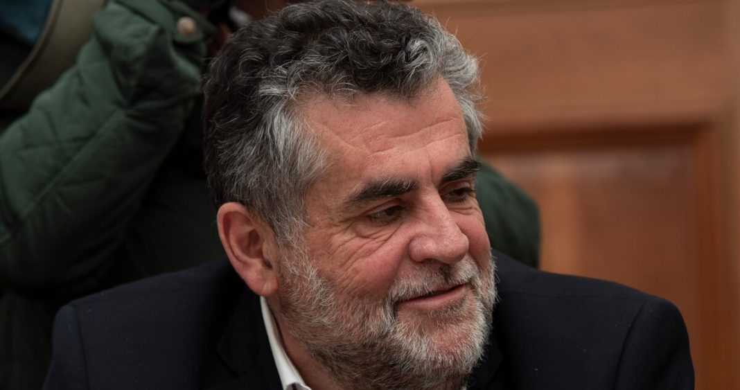 Matthei Busca Estabilidad en su Comando: Ubilla y Salaberry Emergen como Figuras Clave