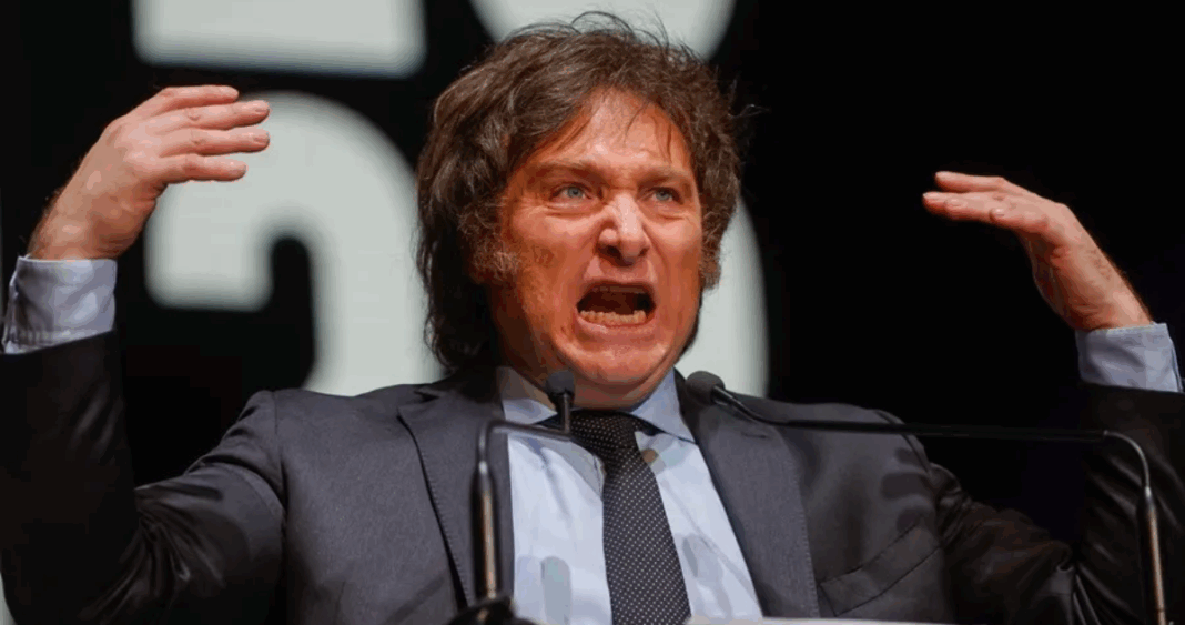 Milei Vetó Aumentos de Pensiones y Ley de Discapacidad en Argentina