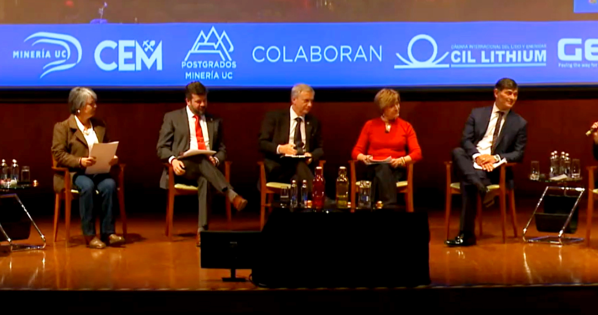 Minería en Chile: Candidatos Presidenciales Debaten Soluciones Divergentes
