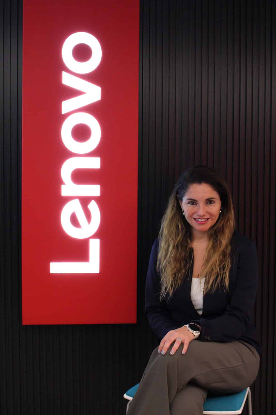 Mujeres Gamers: Rompiendo Barreras y Conquistando Espacios en la Industria del Gaming