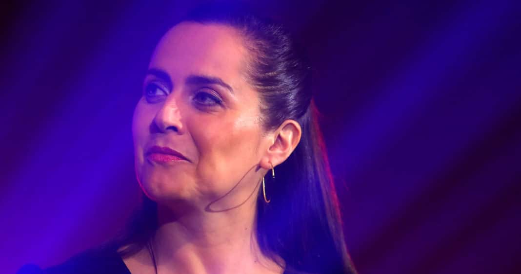 Natalia Valdebenito Enfrenta Demanda por Chiste Polémico Sobre Mineros Fallecidos