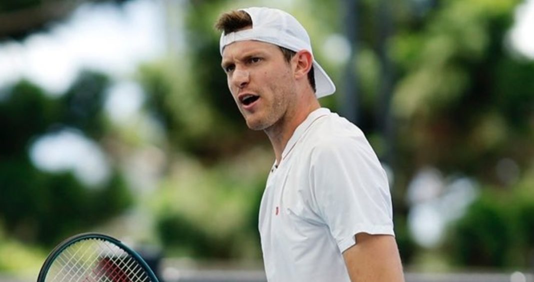 Nicolás Jarry Sufre Remontada Épica Ante Pedro Martínez en Cincinnati