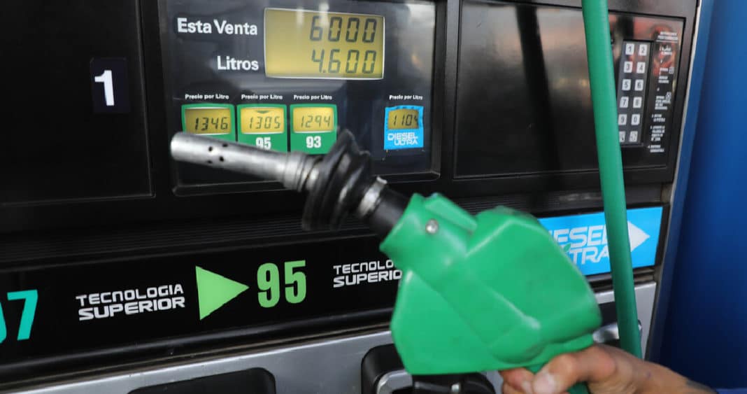 Precios de Combustibles Bajan Hasta : Enap Anuncia Ajustes Semanales
