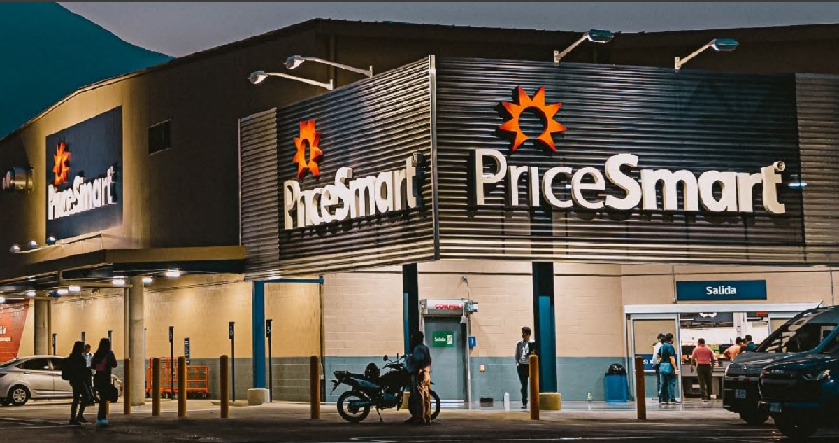 PriceSmart, la cadena de supermercados mayoristas de EEUU, se prepara para desembarcar en Chile