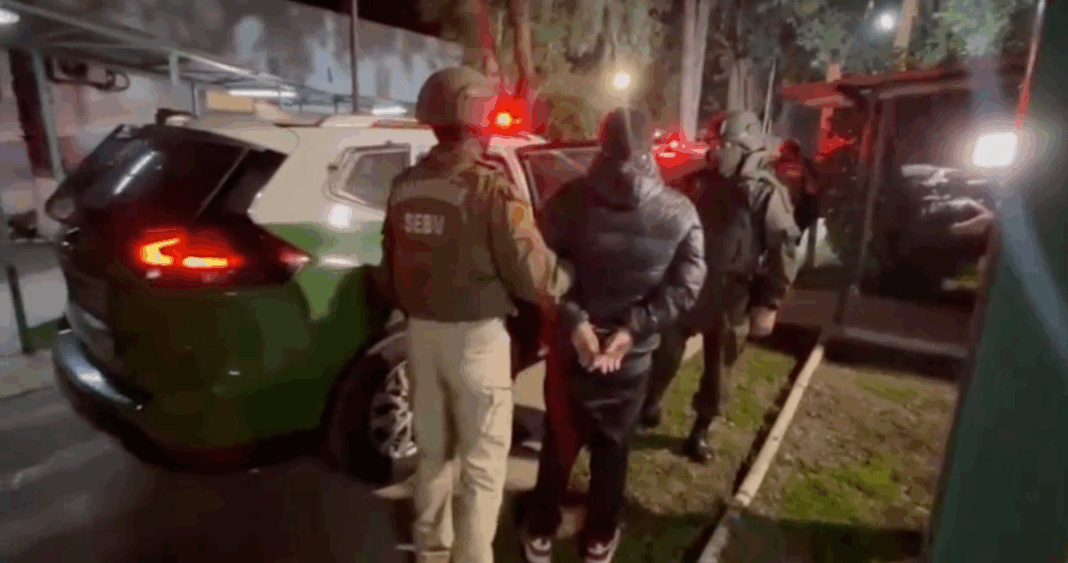 Rápida Acción Policial Recupera Vehículos Robados en Maipú